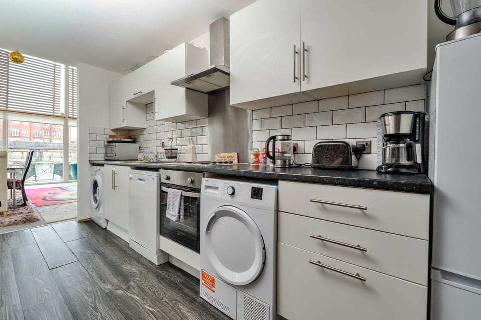 Mobile Home | Private kitchen