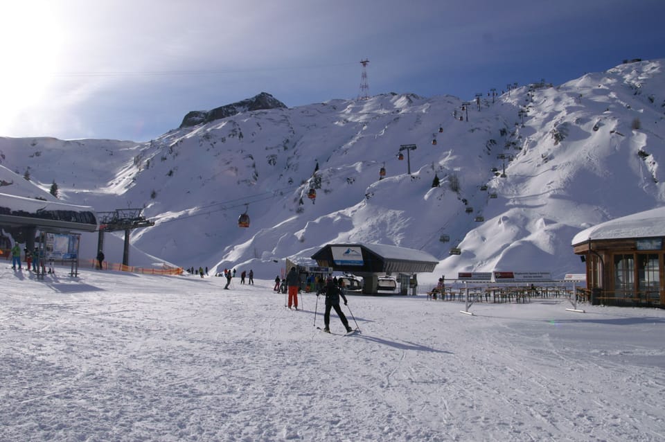 Snow and ski sports