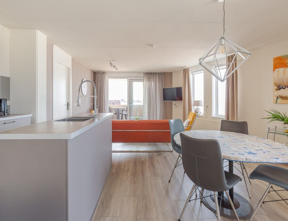 Apartment | Dining