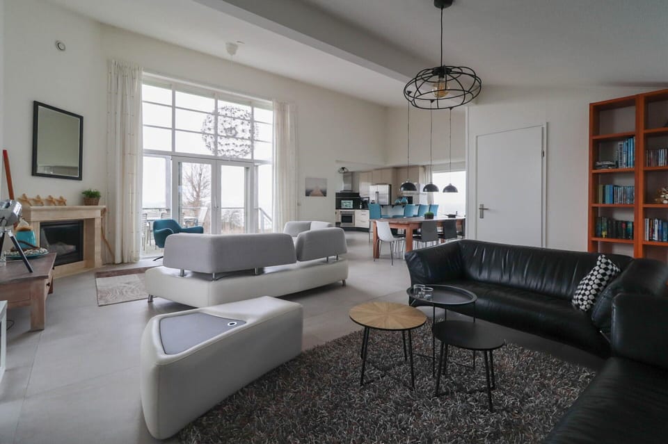 House | Living room