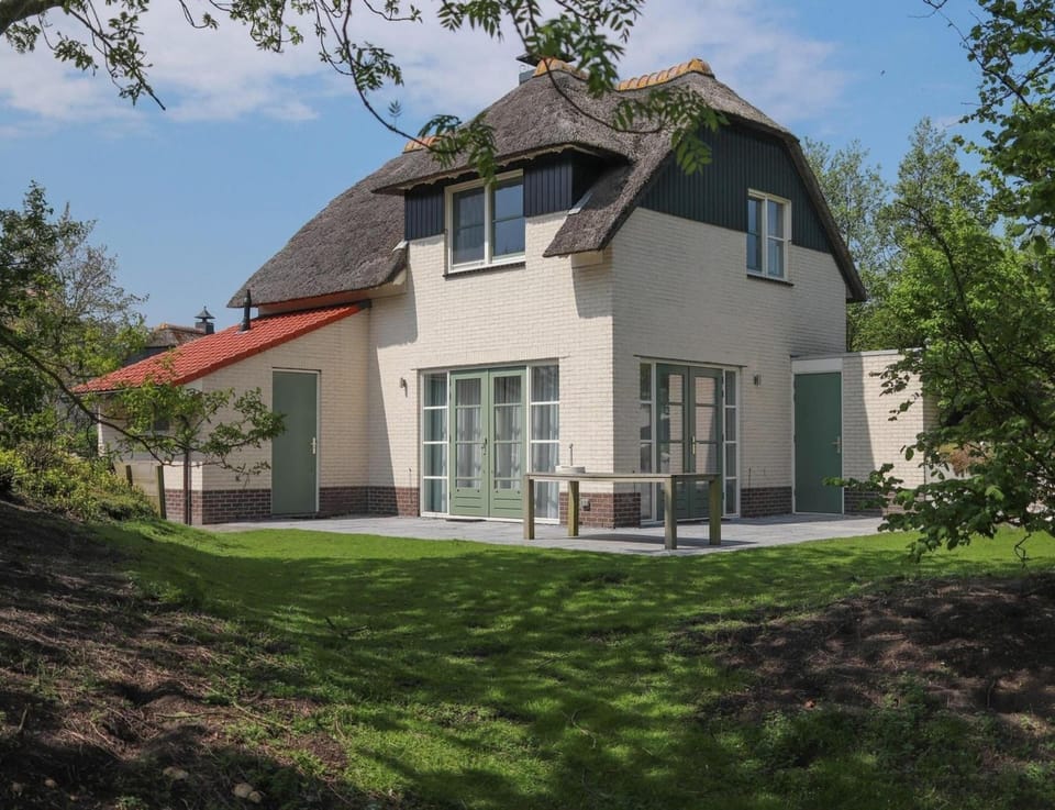 Villa | Exterior