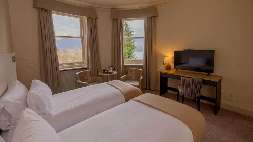 Superior Twin Room | Individually decorated, individually furnished, iron/ironing board