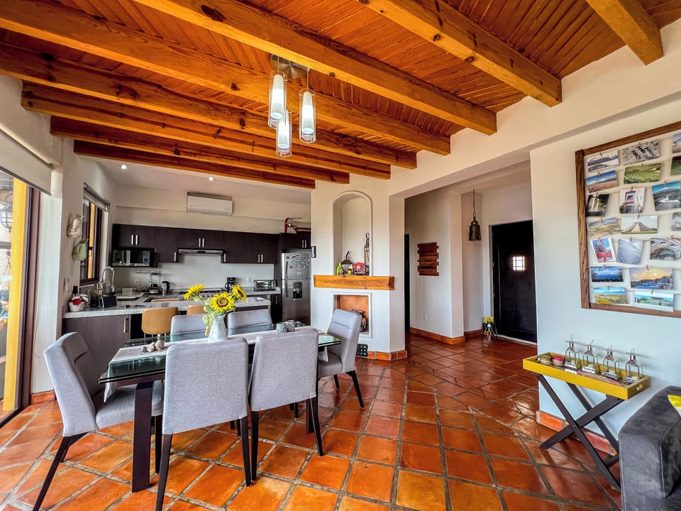 Family House, Mountain View | Dining
