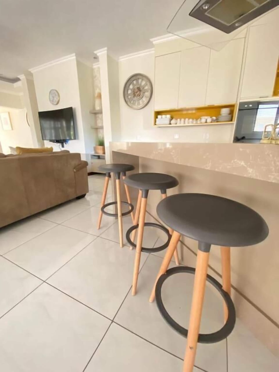 House, Patio, Garden View | Dining