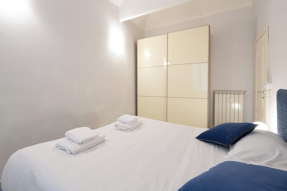 Apartment (1 Bedroom) | 1 bedroom, laptop workspace, bed sheets