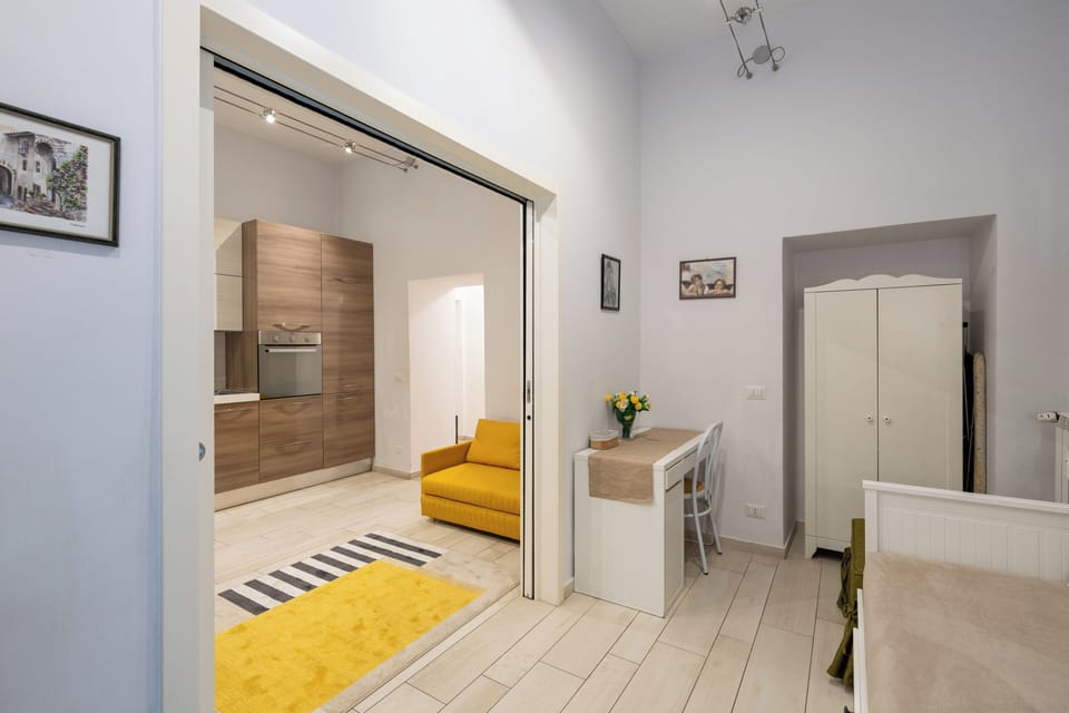 Apartment (1 Bedroom) | Living area | 32-inch TV with cable channels