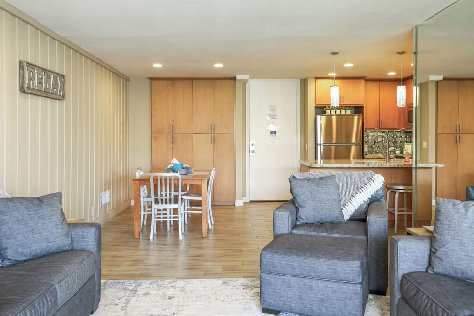 Condo, 1 King Bed with Sofa bed (E200 Saphire Sands) | Living area | Fireplace