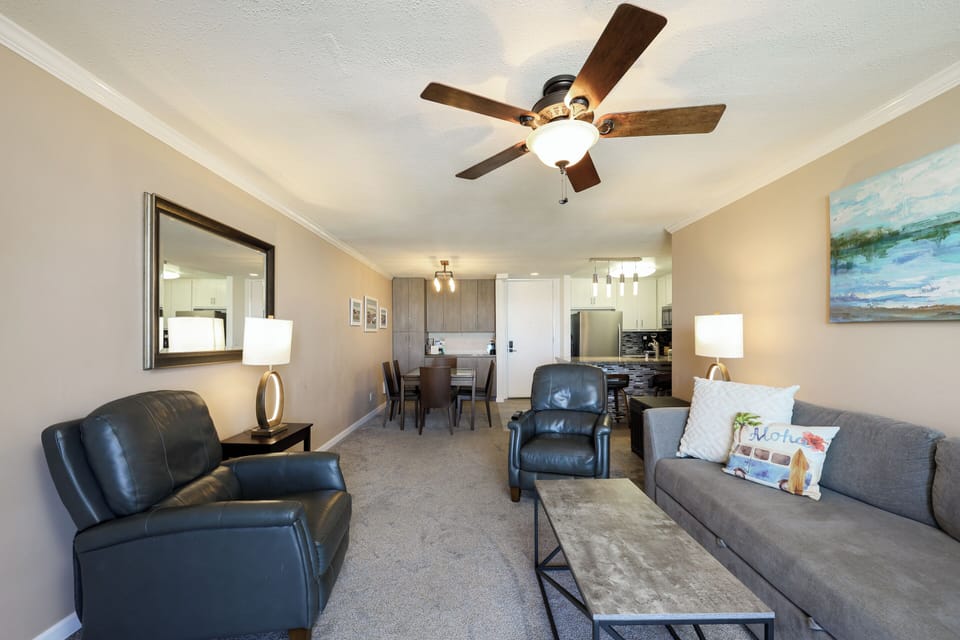 Condo, 1 King Bed with Sofa bed (G223 Harbor Horizon Retreat) | Living area | Fireplace