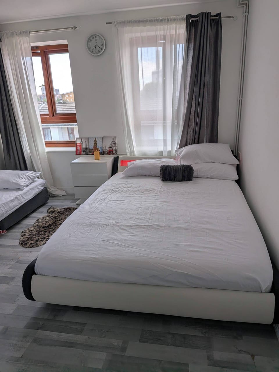 1 bedroom, WiFi (free), bed sheets