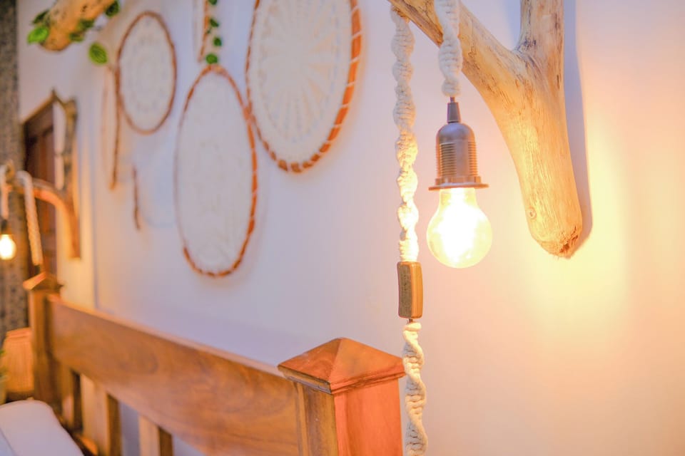 Luxury Double Room, Garden View | Interior detail