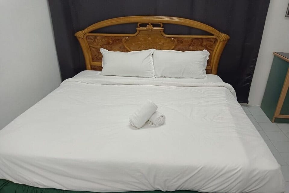 Family Suite, Balcony, City View | Iron/ironing board (on request), WiFi (free)