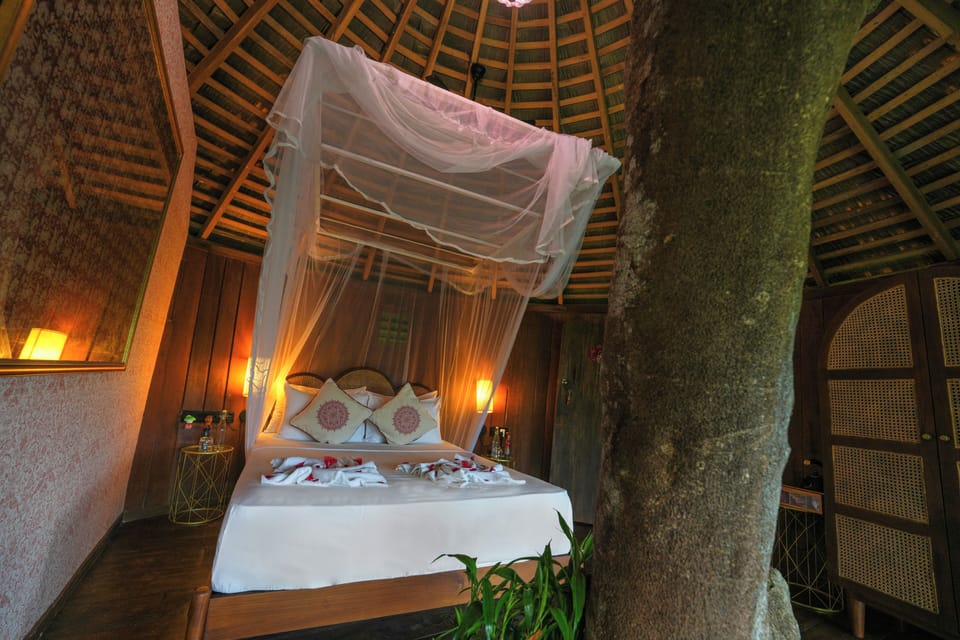 Superior Tree House, Garden View | In-room safe, WiFi (free)