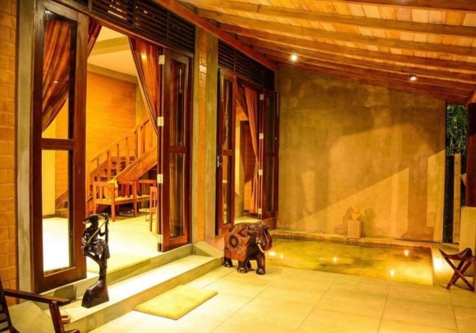 Deluxe Double Room | Interior