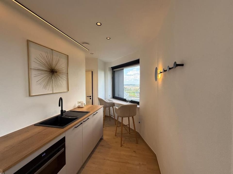 Deluxe Suite | Private kitchen