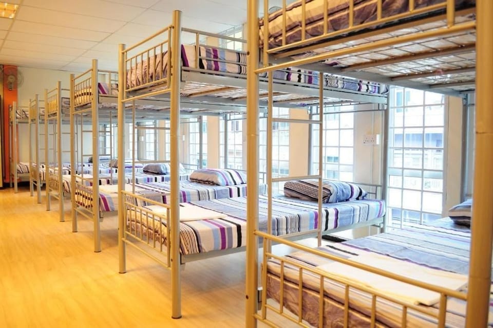 WiFi (free), bed sheets