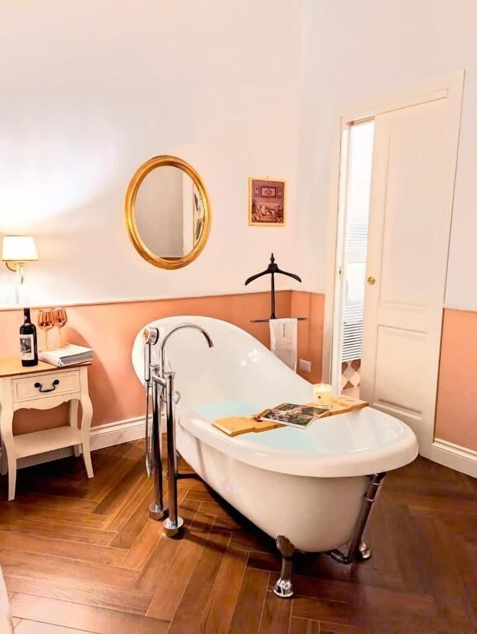Deluxe Double Room, 1 King Bed, City View | Bathroom