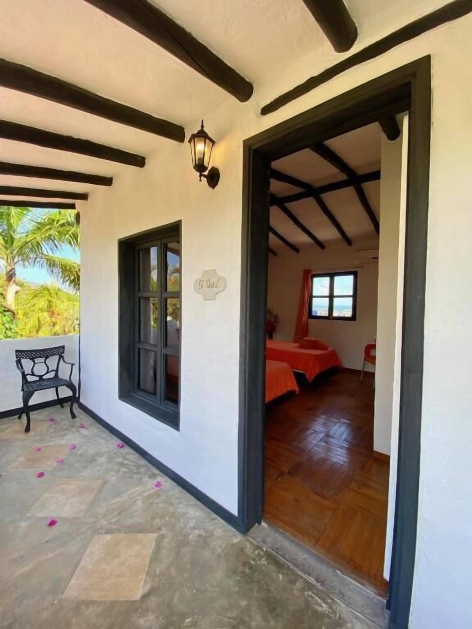 Deluxe Room, Partial Ocean View | WiFi (free)