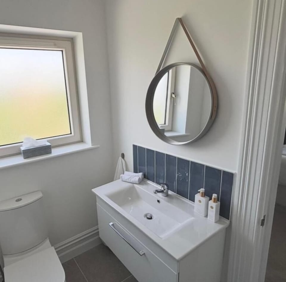 Superior Double Room | Bathroom | Shower