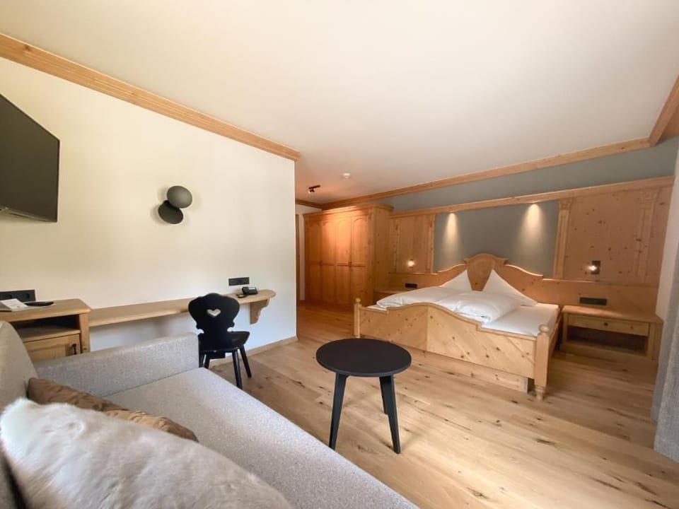 Double Room, Balcony, Mountain View | In-room safe, desk, laptop workspace, blackout drapes