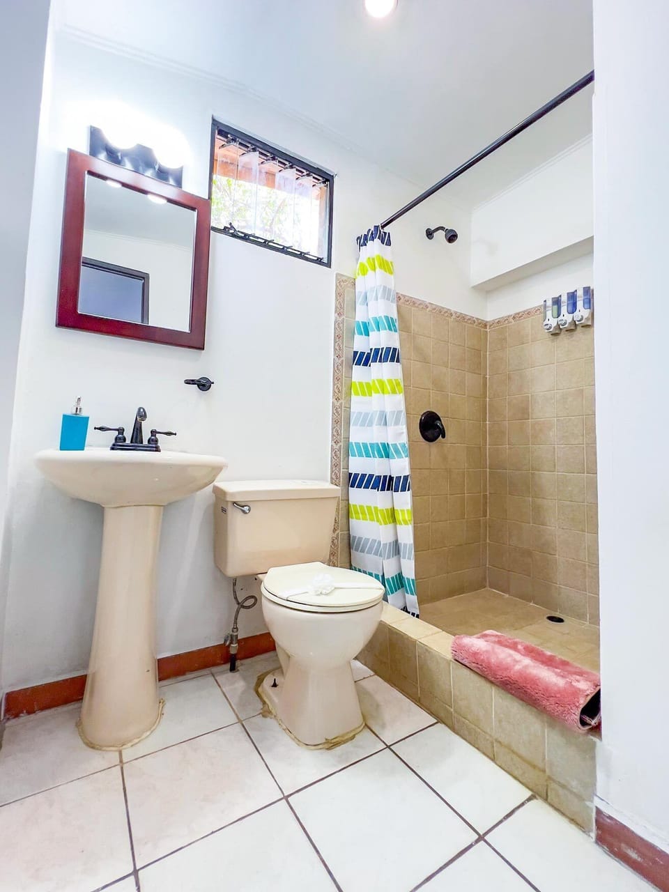 Shower, free toiletries, hair dryer (on request), towels
