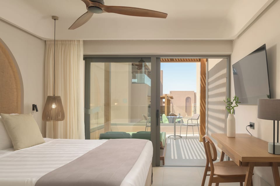 Deluxe Double Room | Premium bedding, in-room safe, individually furnished, soundproofing