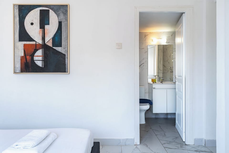 Apartment, Balcony, Beach View | Iron/ironing board, WiFi (free)