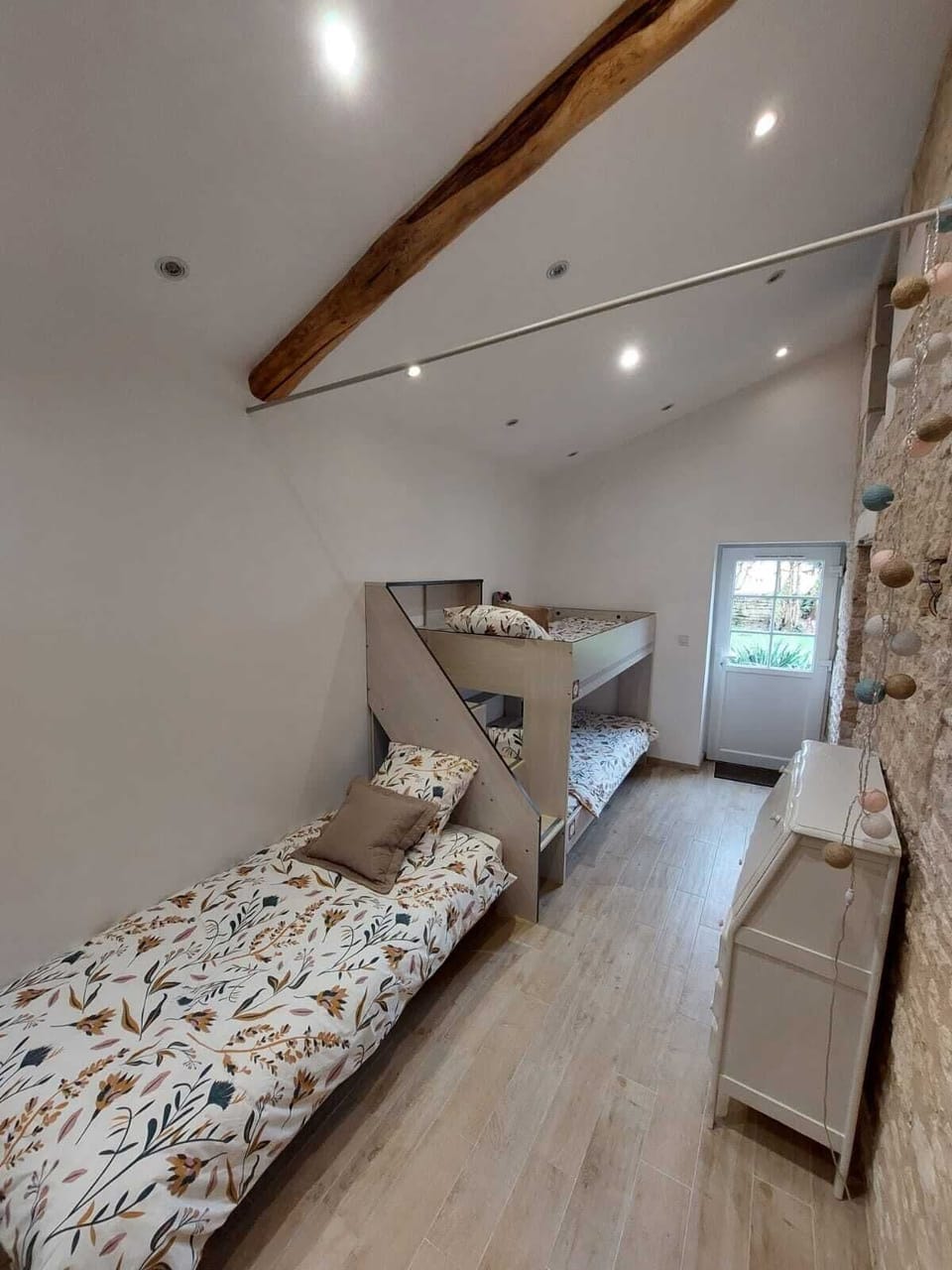 House, Patio, Garden View | Blackout drapes, soundproofing, iron/ironing board, WiFi (free)