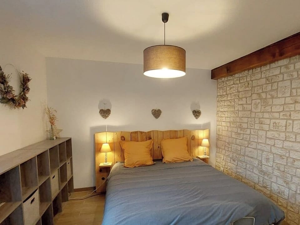 House, Patio, Garden View | Blackout drapes, soundproofing, iron/ironing board, WiFi (free)