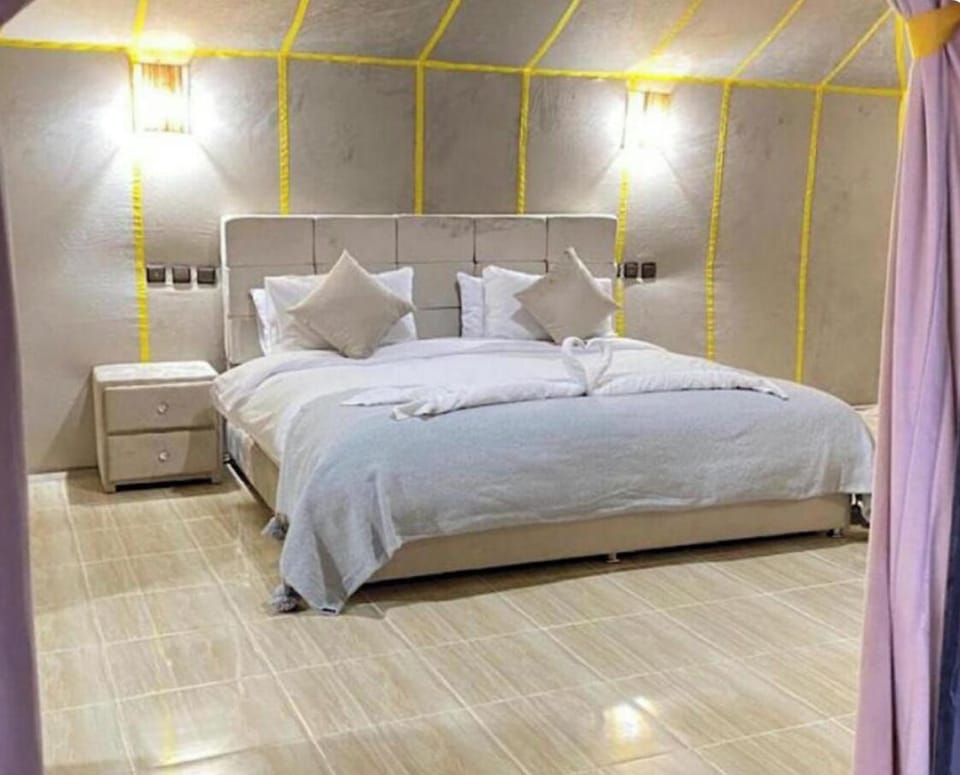 Deluxe Tent, Desert View | WiFi (free)