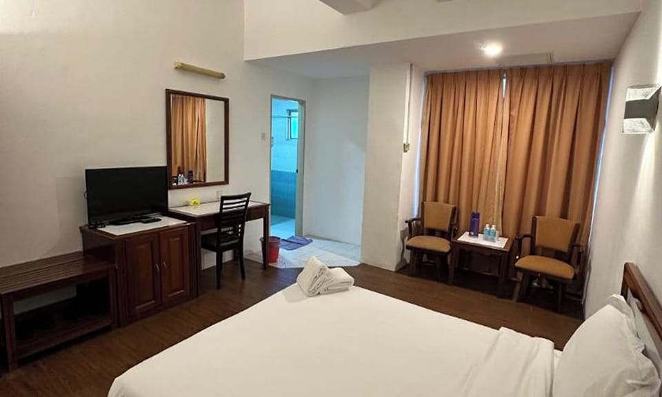 Standard Room, 1 Queen Bed | View from room