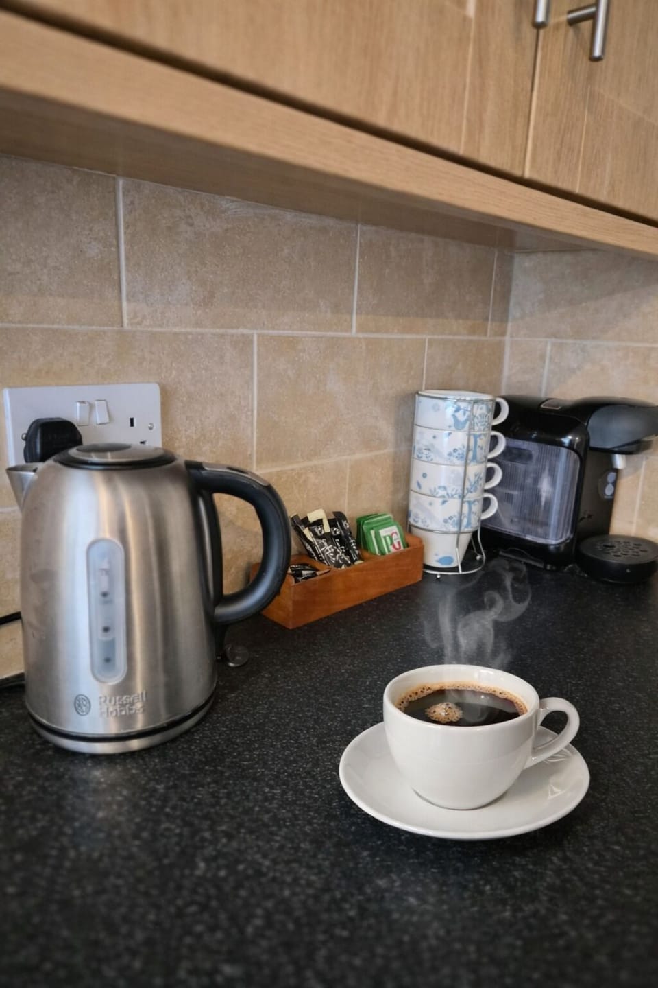 House, Patio | Private kitchen | Coffee/tea maker, electric kettle, highchair