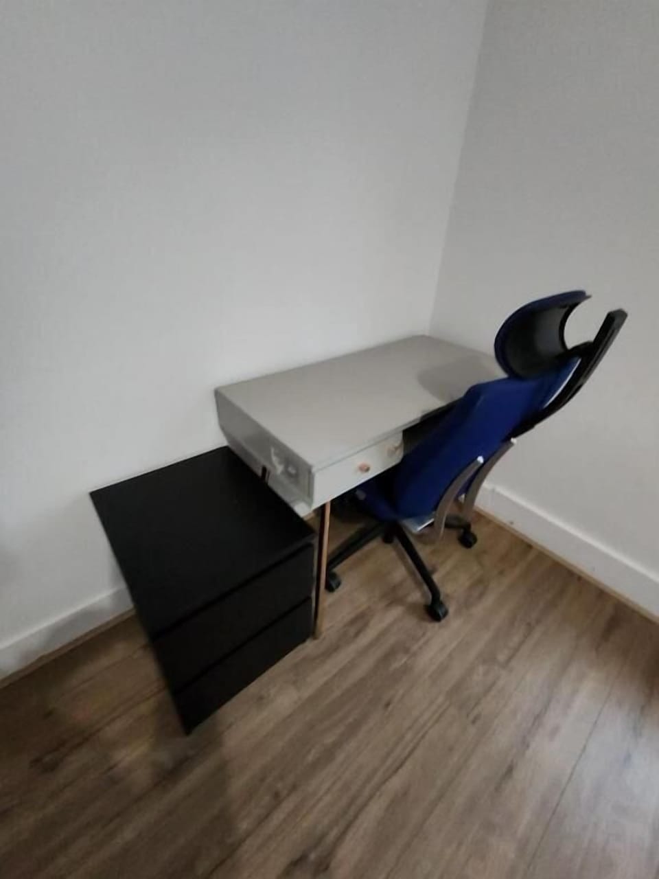 Deluxe Double Room, City View | Interior