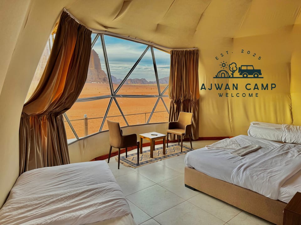 In-room safe, WiFi (free)