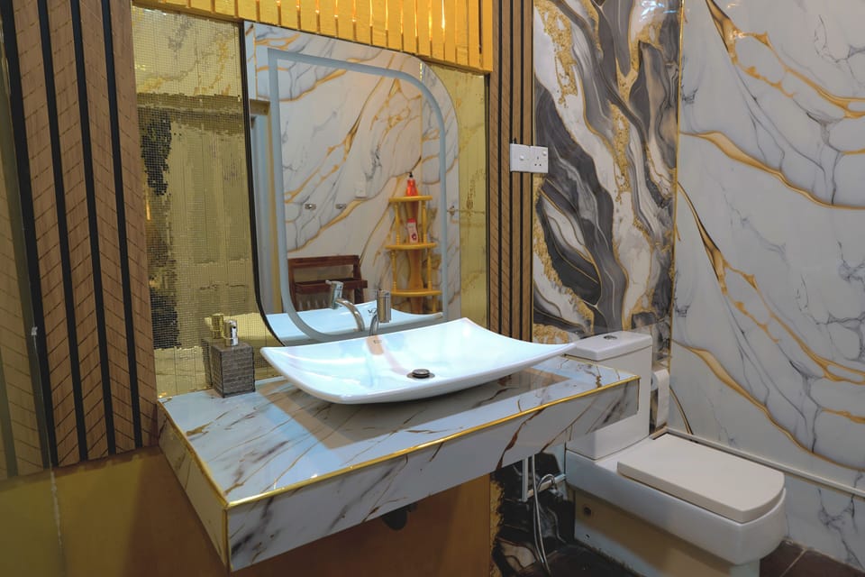 Luxury Villa | Bathroom | Towels