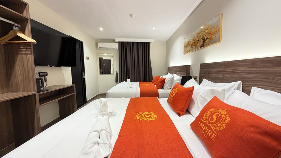 Deluxe Quadruple Room | WiFi (free)