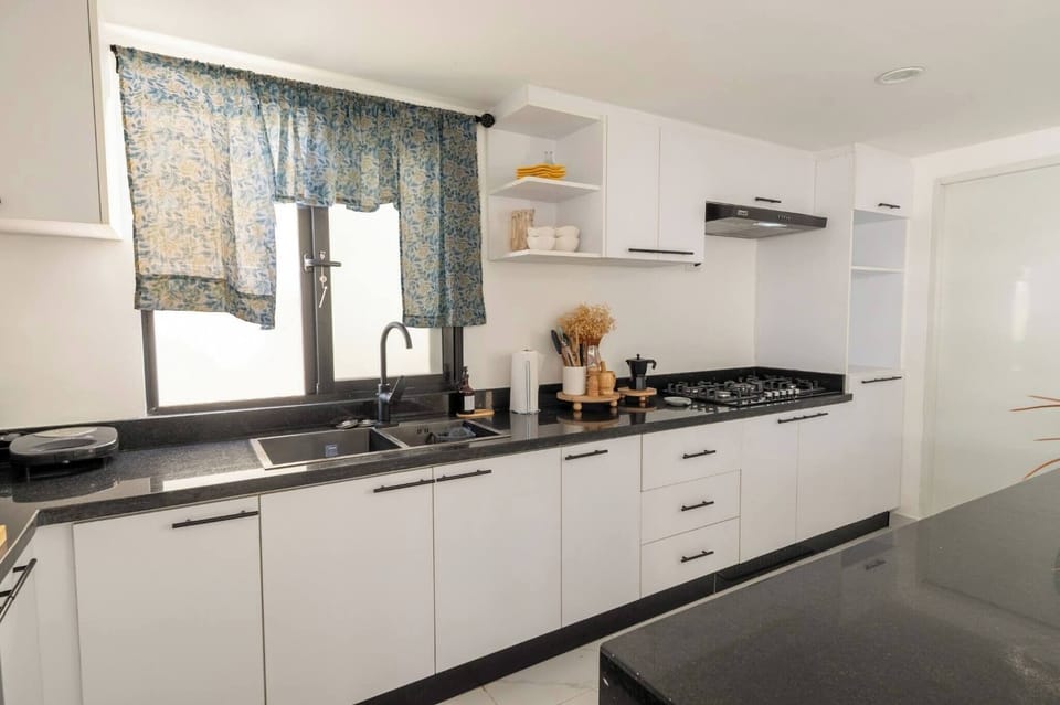 House, 3 Bedrooms, Private Pool, Garden View | Interior