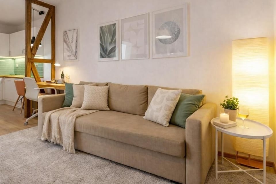 Apartment, 1 Bedroom | Living room