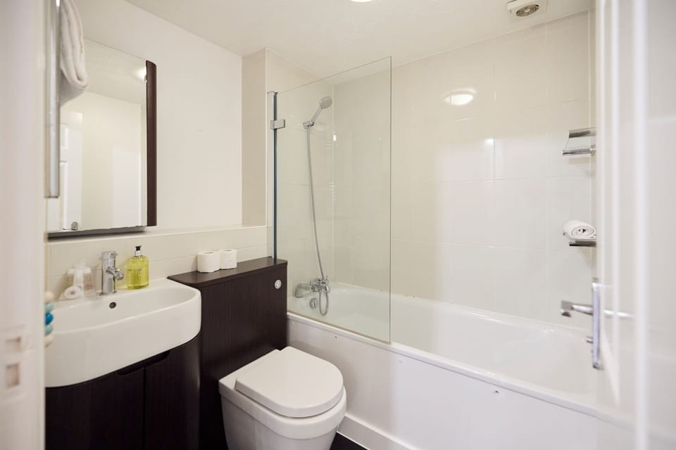 Meet Me in Willesden Green Apartment in London