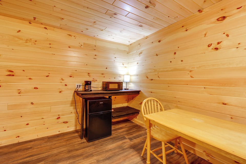 House (1 Bedroom) | Interior