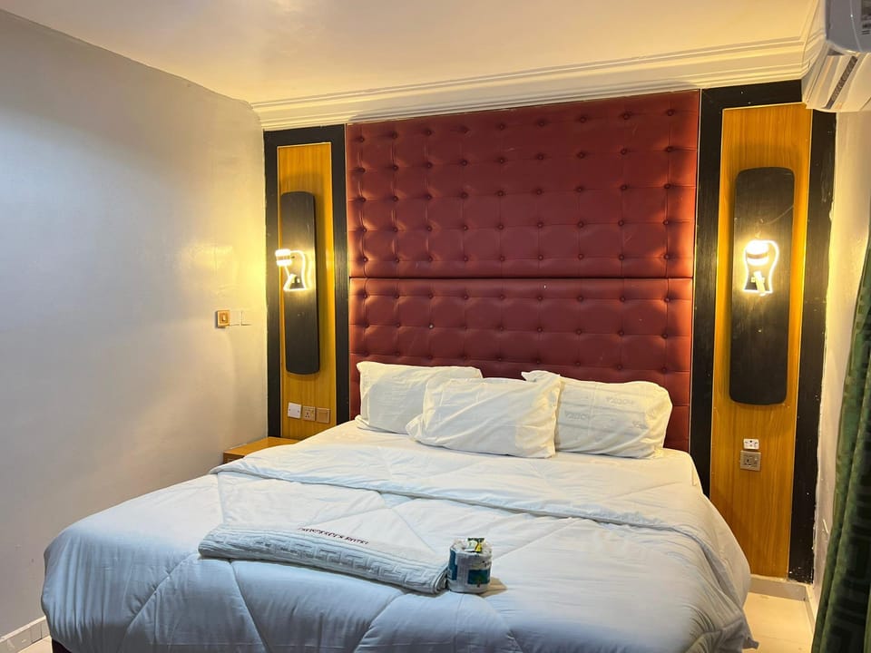 Premier Suite | Desk, WiFi (free)