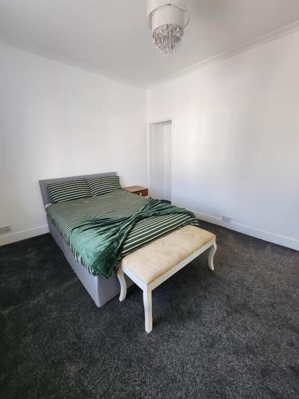 Deluxe Double Room, City View | Blackout drapes, soundproofing, WiFi (free)
