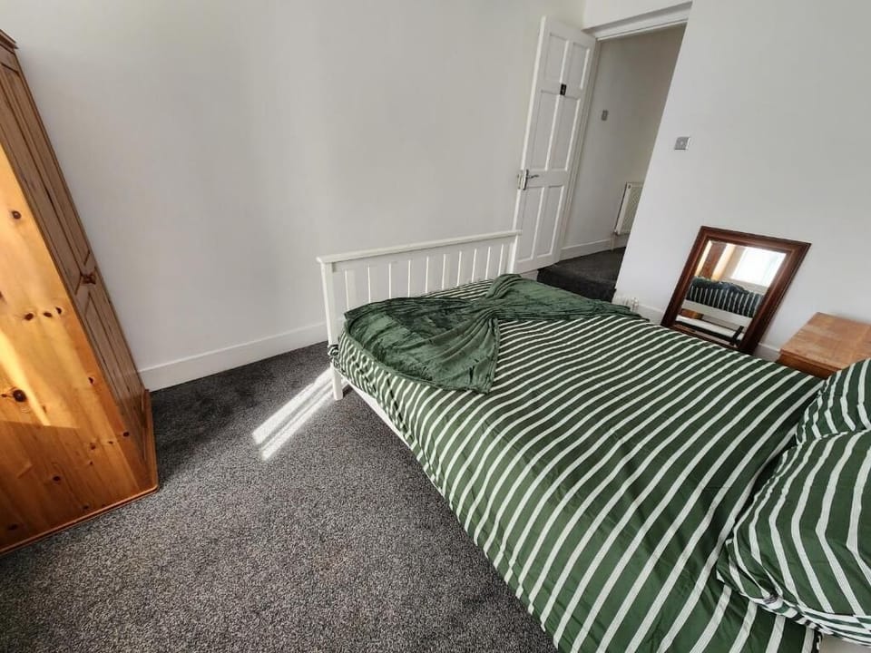 Deluxe Double Room, Garden View | Blackout drapes, soundproofing, WiFi (free)