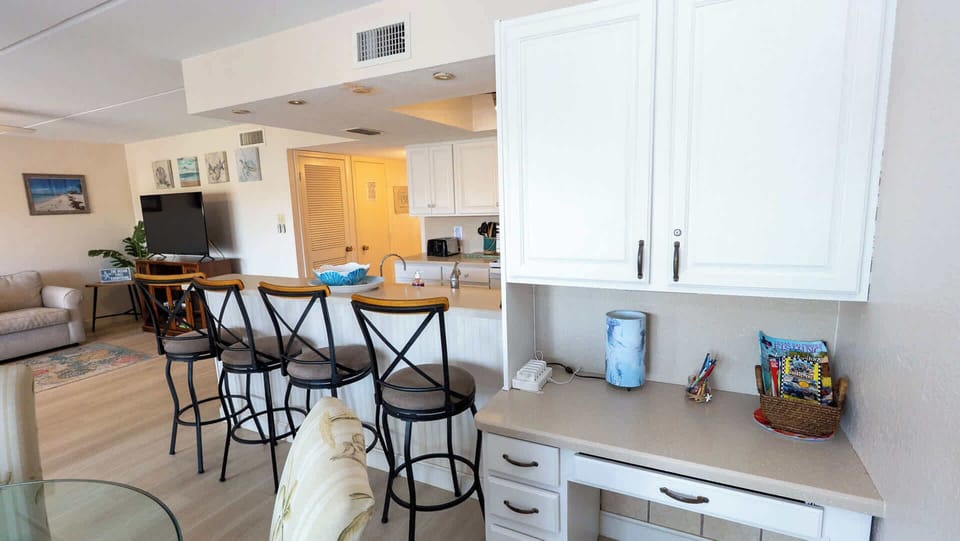 Apartment, Multiple Beds, Pool View (Villa del Sol- #205) | Living area