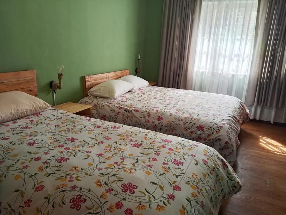 Triple Room, City View | WiFi (free)