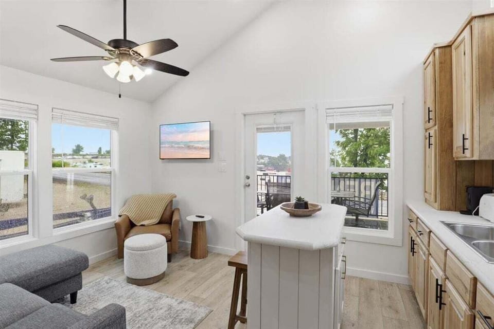 House, Multiple Beds (Oasis at Hillstone) | Interior