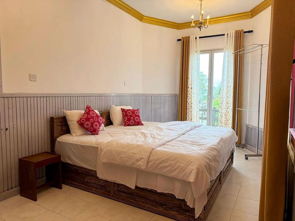 Deluxe Double Room, Mountain View | WiFi (free)