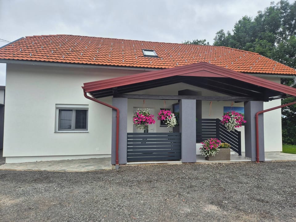 Apartment, 2 Bedrooms, Accessible, Balcony | Exterior