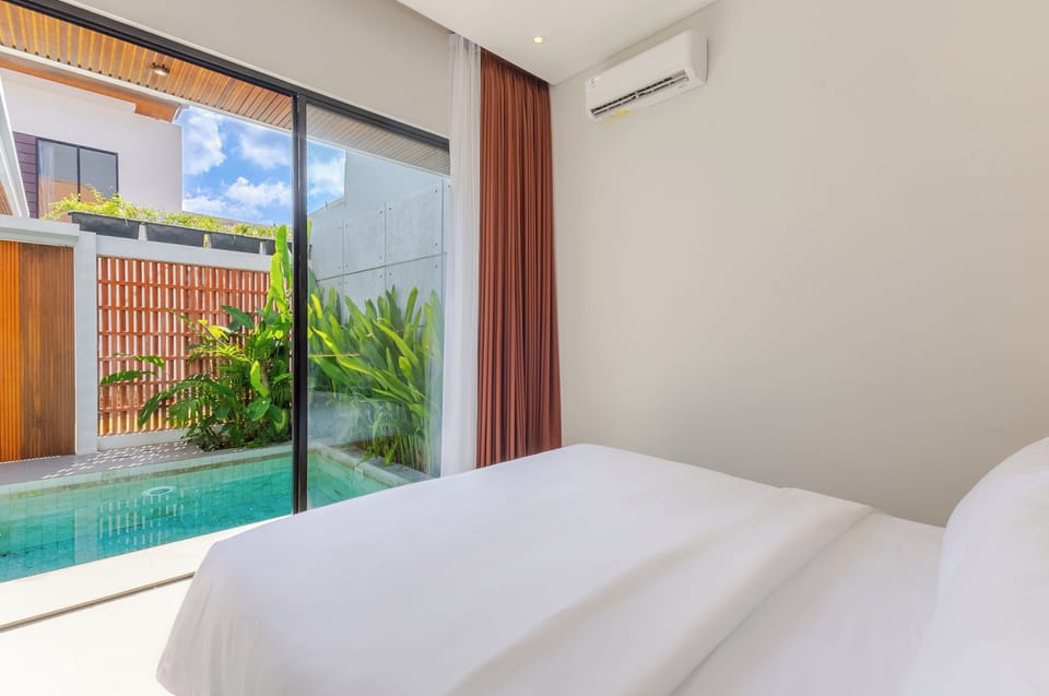 Villa, 2 Bedrooms, Pool View | In-room safe, blackout drapes, WiFi (free), bed sheets