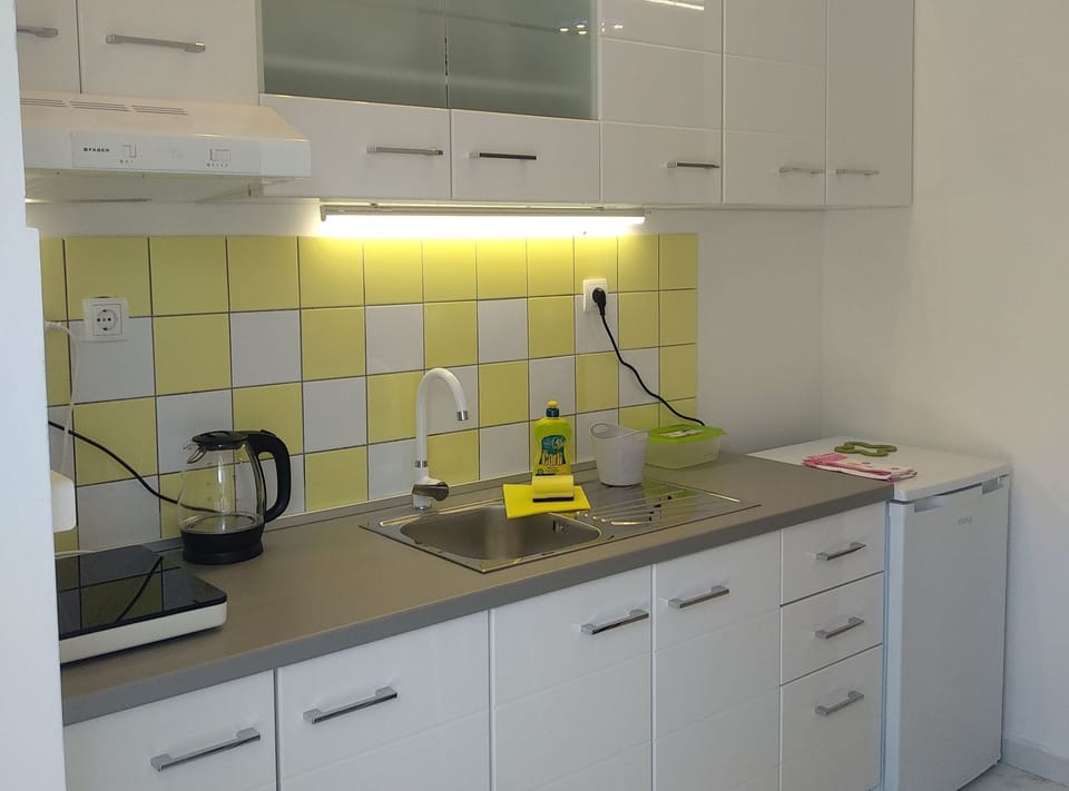 Studio (Studio Deluxe) | 3 bedrooms