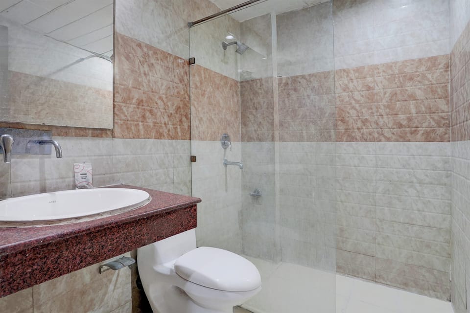 Shower, free toiletries, towels, soap